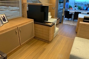 2018 Monte Carlo Yachts MCY 65 thumbnail 44