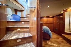 1998 Carver Voyager 530 thumbnail 10