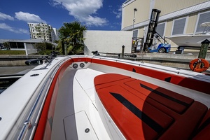 44FT (13.41M) CONTENDER Worth Avenue Yachts