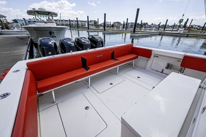 44FT (13.41M) CONTENDER