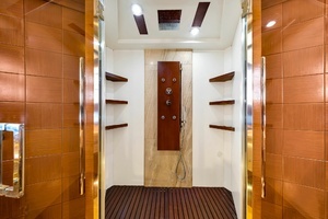 2005 Azimut 105 thumbnail 95