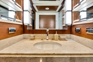 2005 Azimut 105 thumbnail 122