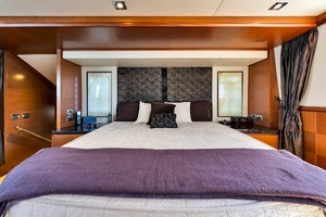 2005 Azimut 105 thumbnail 85