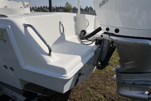 23ft Reef Runner Yacht For Sale