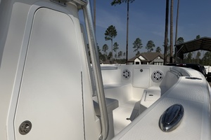 23ft Reef Runner Yacht For Sale