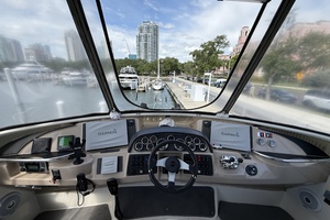 Mist Approach 44ft Carver Yacht For Sale