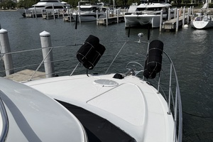 Mist Approach 44ft Carver Yacht For Sale