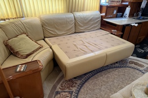 Mist Approach 44ft Carver Yacht For Sale