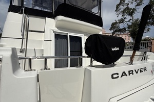 2006 Carver 44 CMY thumbnail 58