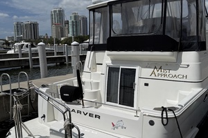 Mist Approach 44ft Carver Yacht For Sale