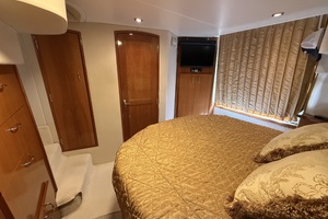 Mist Approach 44ft Carver Yacht For Sale