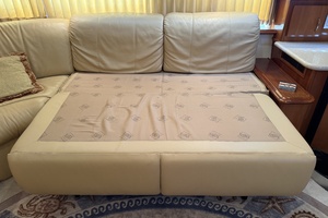 Mist Approach 44ft Carver Yacht For Sale