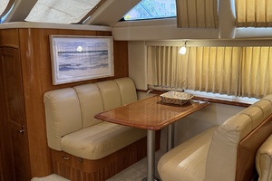 Mist Approach 44ft Carver Yacht For Sale
