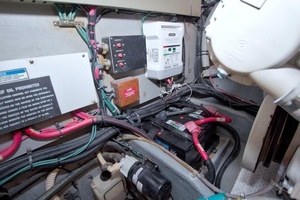 1997 Sea Ray 370 Express Cruiser thumbnail 59