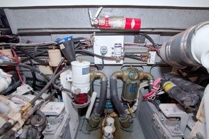 1997 Sea Ray 370 Express Cruiser thumbnail 64
