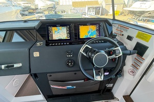 King Itchy 37ft Axopar Yacht For Sale