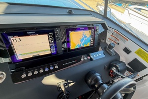 King Itchy 37ft Axopar Yacht For Sale