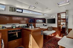 2012 Beneteau Oceanis 48 thumbnail 30