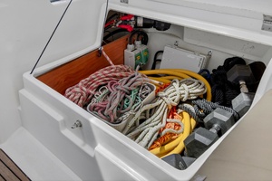 2012 Beneteau Oceanis 48 thumbnail 54
