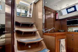 2012 Beneteau Oceanis 48 thumbnail 29