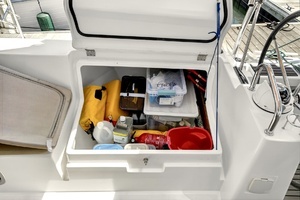 2012 Beneteau Oceanis 48 thumbnail 53