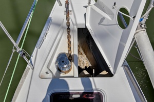 2012 Beneteau Oceanis 48 thumbnail 50