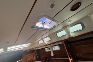 Closer to Fine 47ft Beneteau Yacht For Sale
