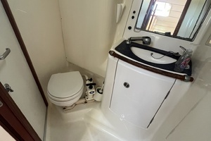 2001 Beneteau Oceanis 473 thumbnail 70