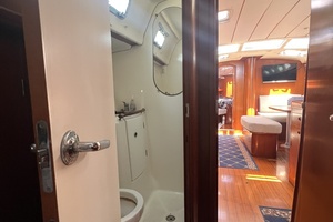 Closer to Fine 47ft Beneteau Yacht For Sale