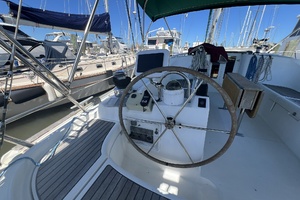 Closer to Fine 47ft Beneteau Yacht For Sale