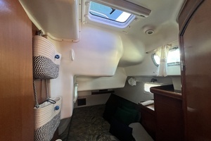 2001 Beneteau Oceanis 473 thumbnail 44