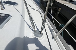 2001 Beneteau Oceanis 473 thumbnail 6