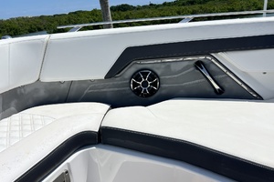 Blue Bayou 26ft Monterey Yacht For Sale