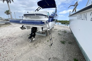 Blue Bayou 26ft Monterey Yacht For Sale