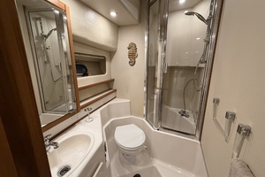 1998 Bayliner 4788 thumbnail 35