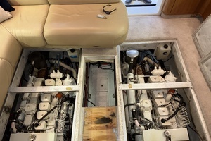 1998 Bayliner 4788 thumbnail 37