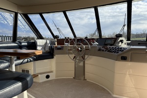 1998 Bayliner 4788 thumbnail 20