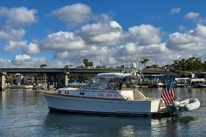 1999 Grand Banks Yachts thumbnail 3