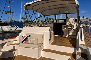 1999 Grand Banks Yachts thumbnail 8