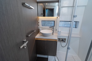 41FT (12.5M) JEANNEAU