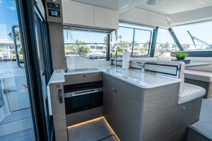 41FT (12.5M) JEANNEAU