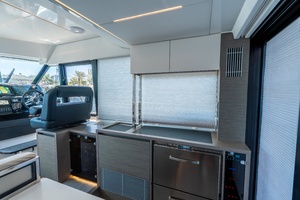 41FT (12.5M) JEANNEAU