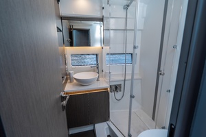 41FT (12.5M) JEANNEAU