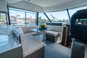 41FT (12.5M) JEANNEAU