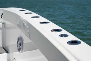 2026 Twin Vee 340 GFX CC thumbnail 21