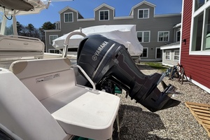 23ft Everglades Yacht For Sale