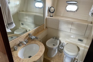 2004 Mangusta 72 thumbnail 23