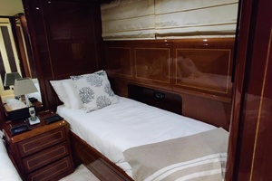 72FT (21.95M) MANGUSTA