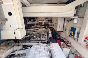 72FT (21.95M) MANGUSTA