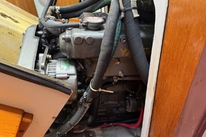 1998 Catalina 380 thumbnail 46